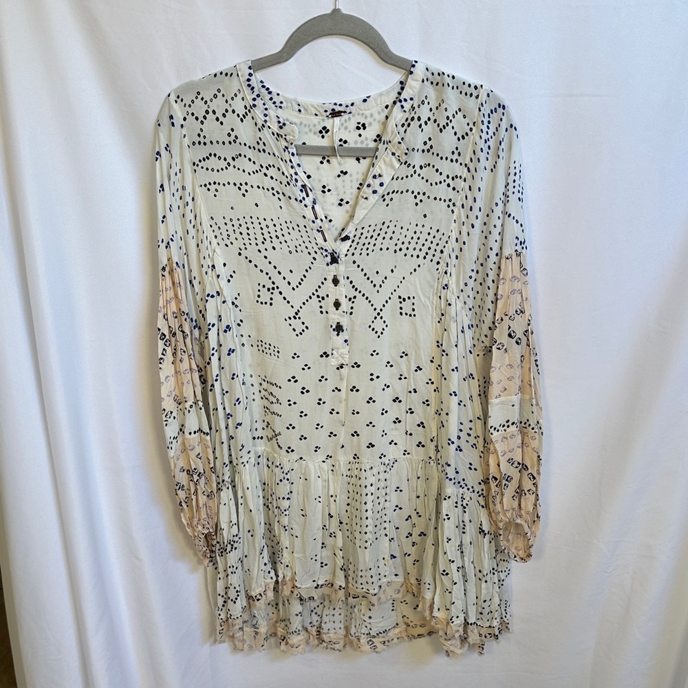 Free People Cream and Blue Patterned Blouse/Dress